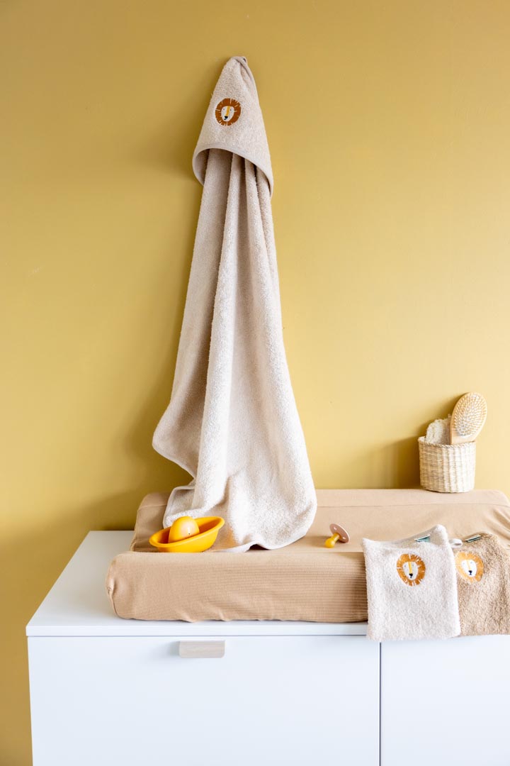 Hooded towel | 75x75cm - Aura Lion